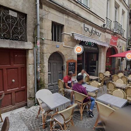 Au Soleil Dormant Apartment Nantes Ngoại thất bức ảnh